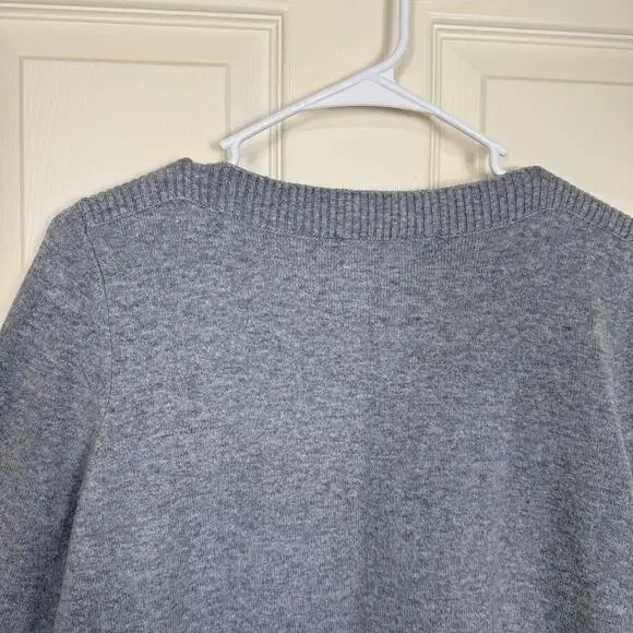 LOFT Gray Knit Sweater Button Cuff Long Sleeve Ribbed Hem Women’s Medium - Picture 4 of 7
